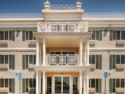 Western Capital Hotel